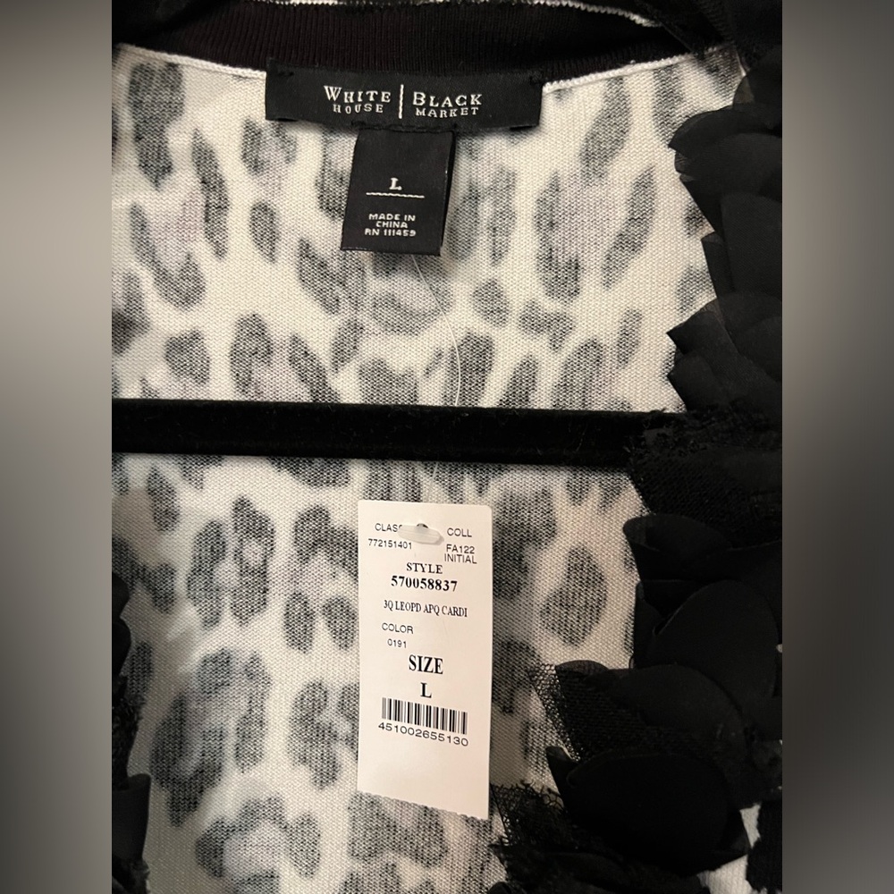 WHBM Button Up Top - Picture 4 of 6